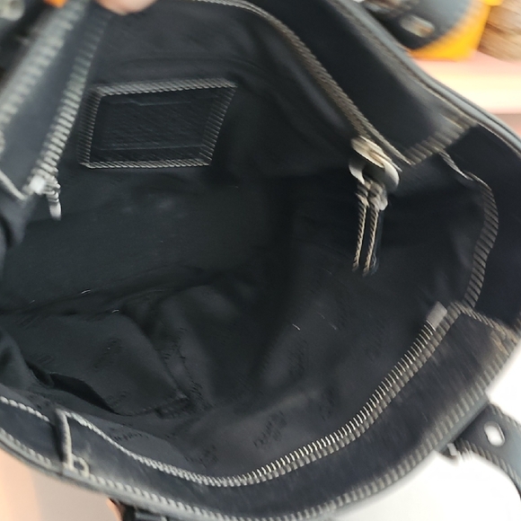 Coach Vintage 9572 Black Leather w/Silver Hardware Hampton Tote Bag Purse - Picture 9 of 14